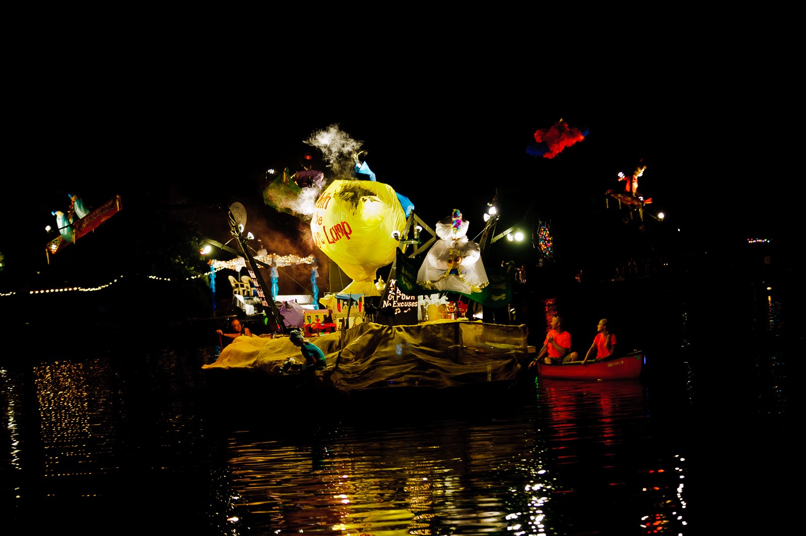 canoe-carnival-2010-0279