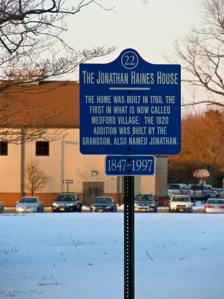 Sign of Jonathan House-dscn0140.jpg Sign of Jonathan House-dscn0140.jpg