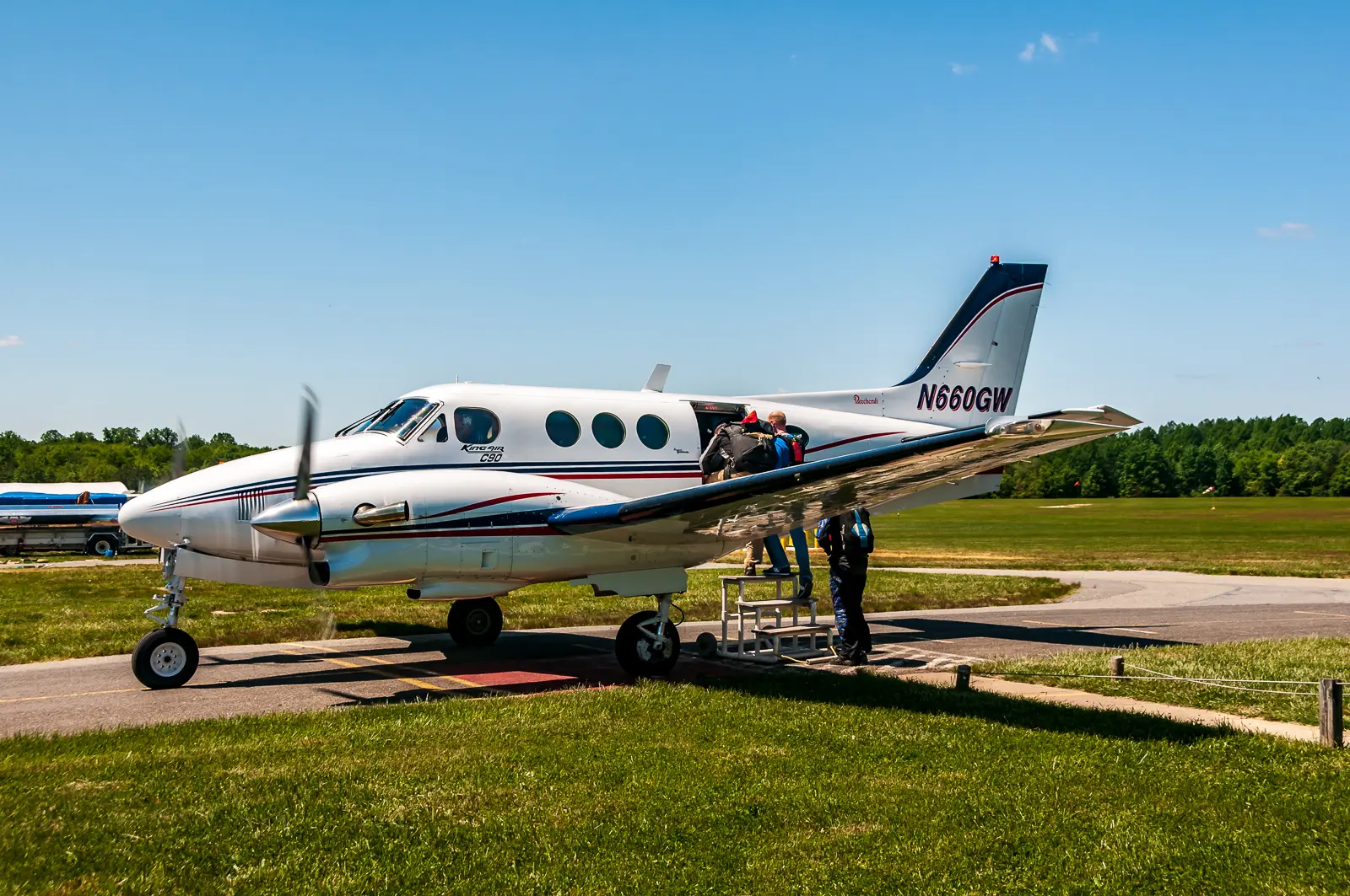 Loading the King Air C